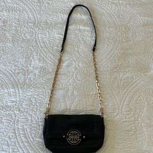 Tory Burch Miller Crossbody in Black and Gold